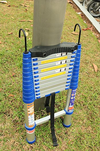 Móc được trang bị thêm cho thang nhôm rút Nikawa