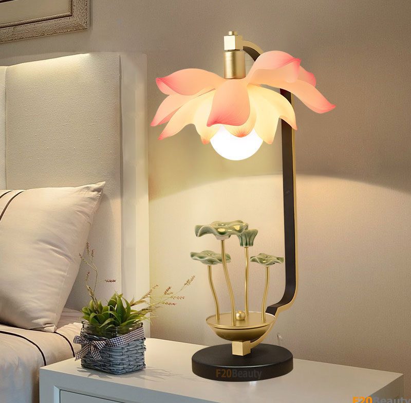 Tân trang chụp đèn là cách nhanh nhất để thay đổi phong cách phòng ngủ