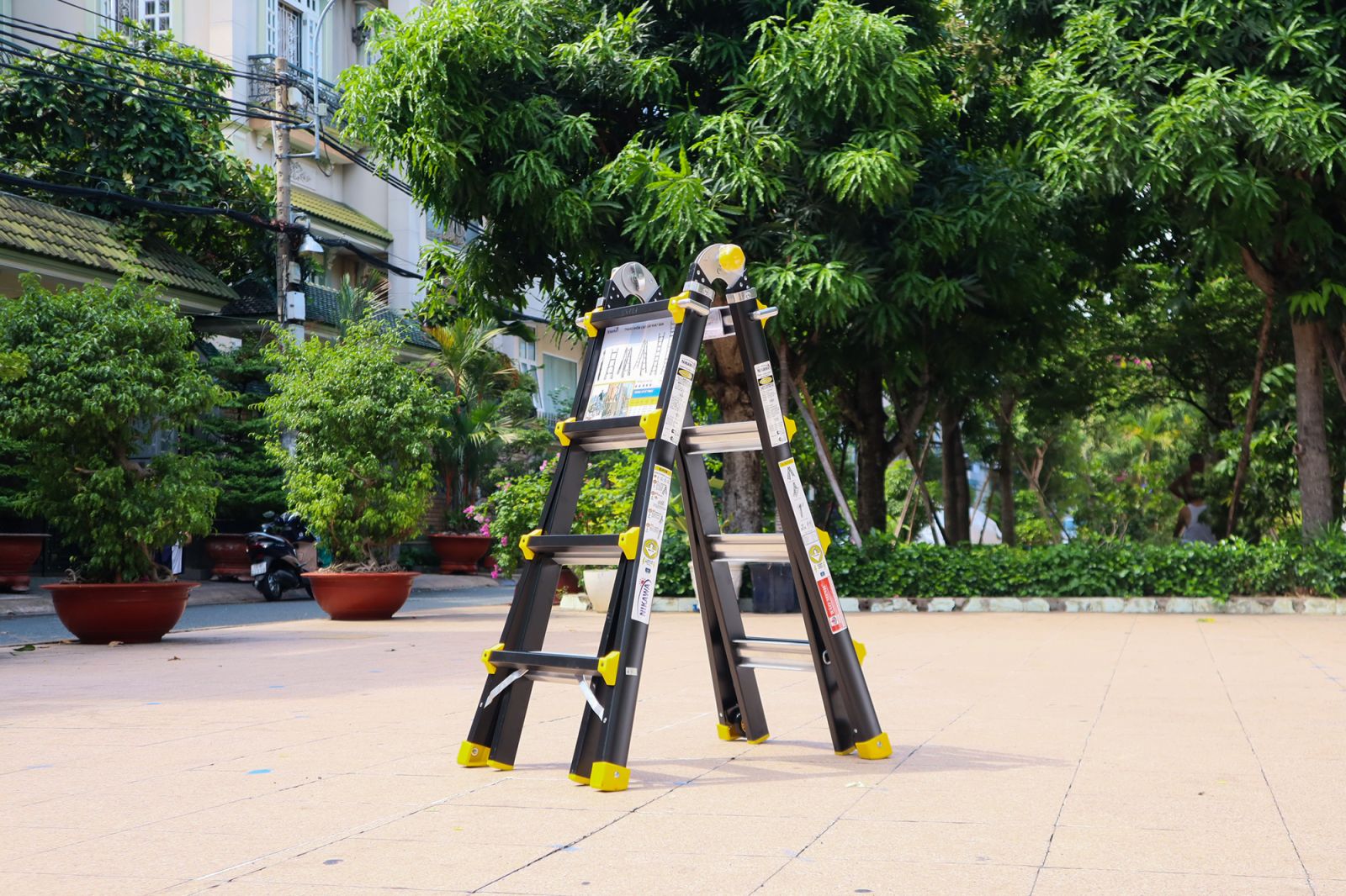 Thang nhôm gấp đa năng Nikawa NKB-44 8 IMG 6194
