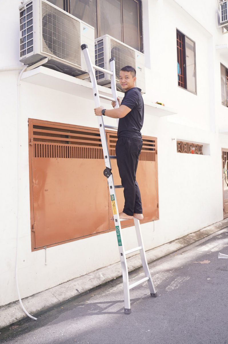 1.5m Thang nhôm chữ A hộp dày 1.5mm BooDoor D15 3 WNP00232